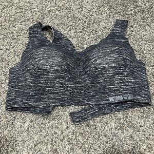 Victoria sport angel max sports bra 34D